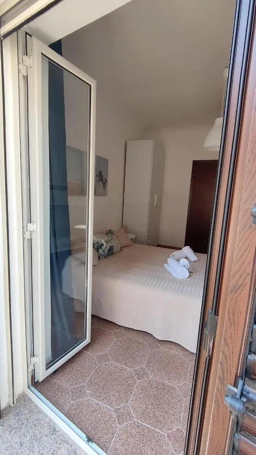 Casa Vacanze U Curtigghiu Чефалу Апартаменты