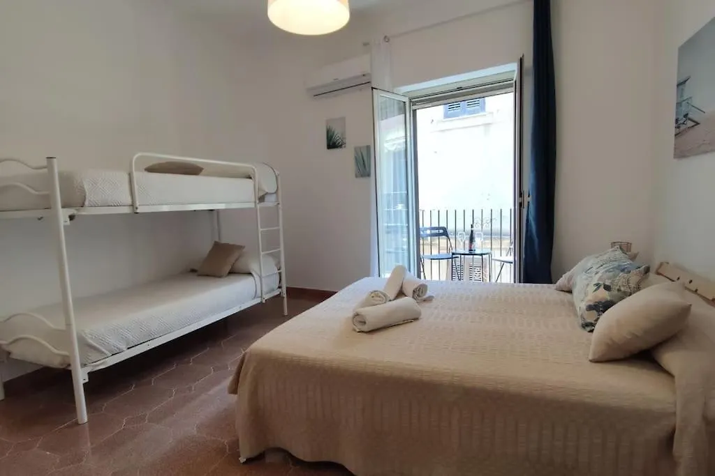 Casa Vacanze U Curtigghiu Cefalu Apartment