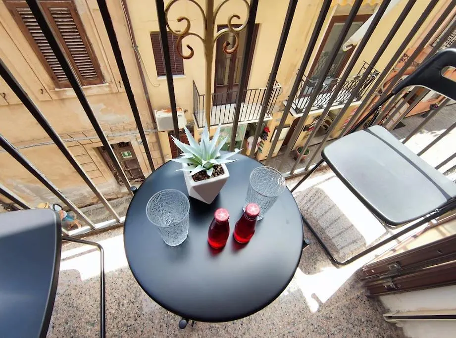 Apartment Casa Vacanze U Curtigghiu Cefalu Italy